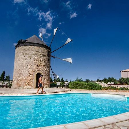The Windmill Resort Mitáta Eksteriør bilde